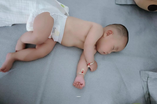 梅河口宝宝厌奶期要多久